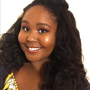 Meet your Posher, Lianna